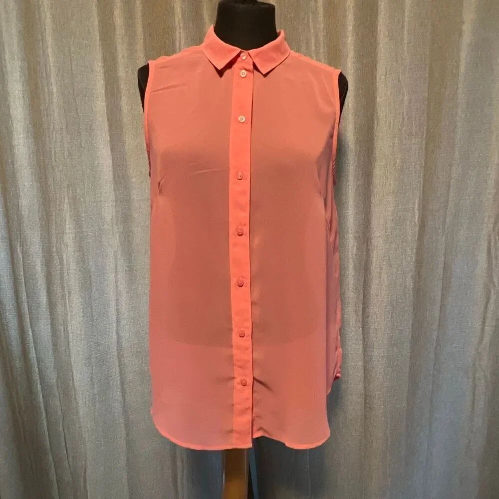 H&M Women's Blush Pink Semi Sheer Sleeveless Button Down Shirt